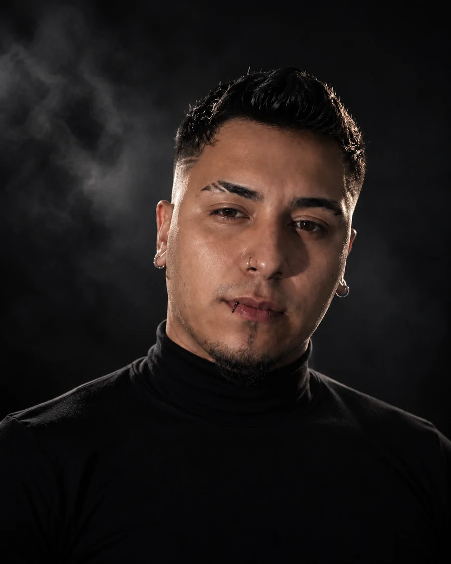 James, Trafficker y estratega digital