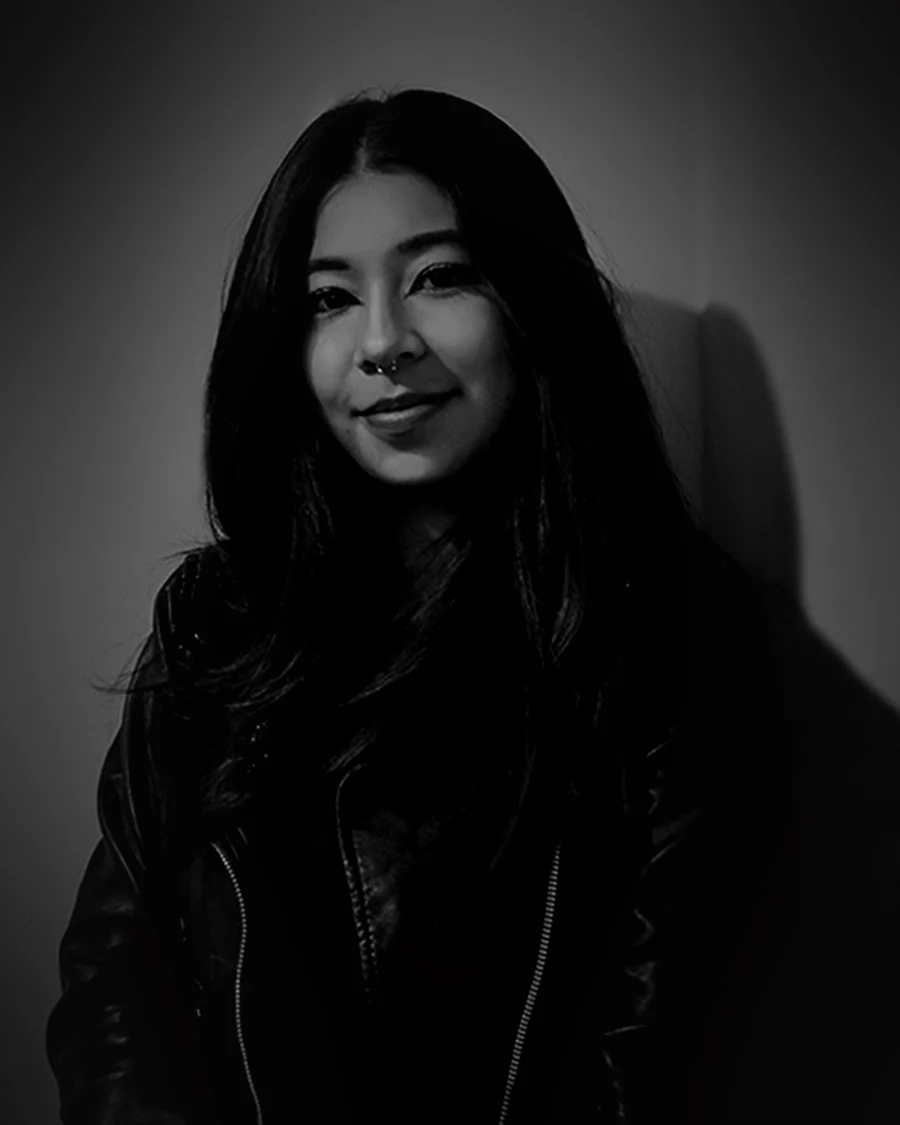 Selena Ortiz, Diseñadora Gráfica Senior